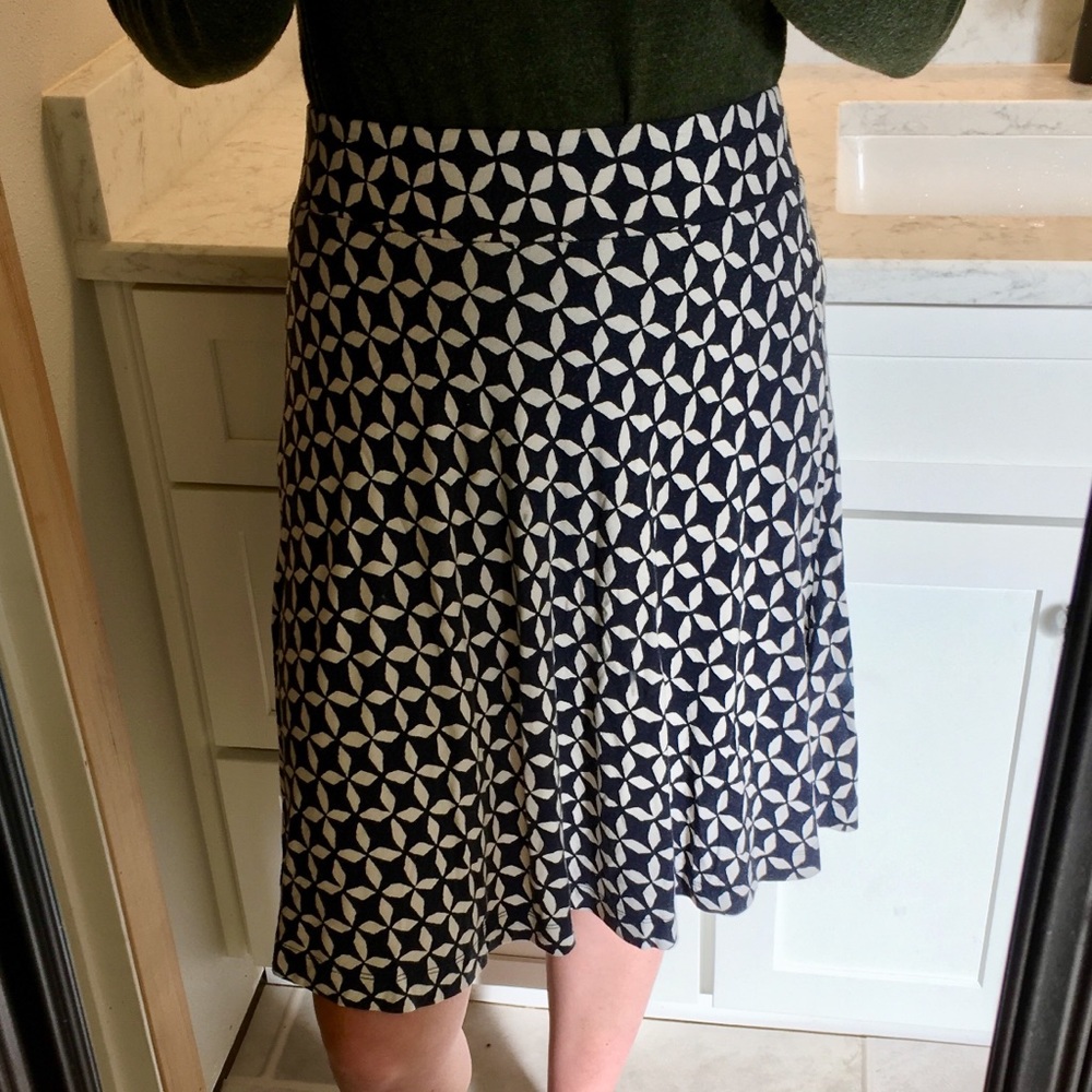 Navy patterned skirt